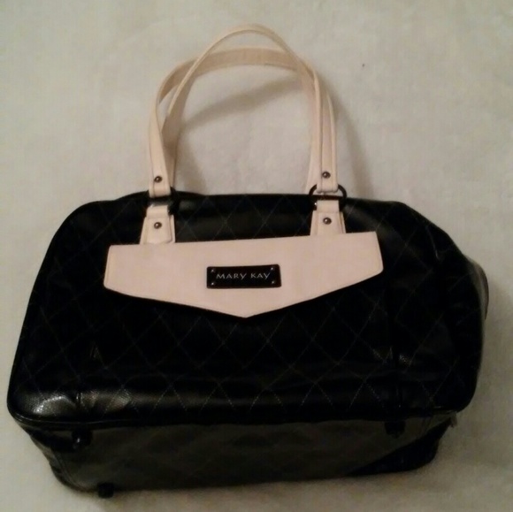 Mary Kay Handbags - : : Mary Kay travel tote bag with caddy insert : :